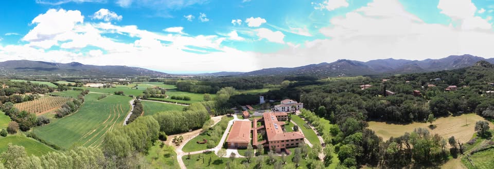 Casa Santa Elena, ejemplo de turismo regenerativo en Solius, Santa Cristina d'Aro.